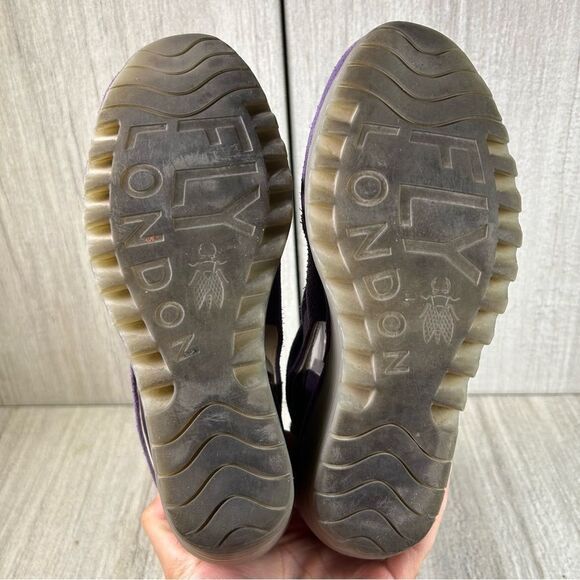 Fly London Yema Amethyst Purple Suede Platform Wedge Open Toe Shoe Womens Size 7 - Picture 8 of 10